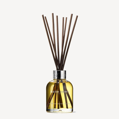 Mesmerising Oudh Accord & Gold Aroma Reeds 150ml