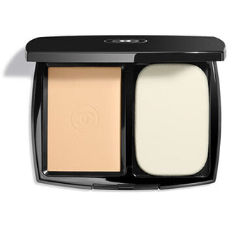 Chanel Ultrawear All-Day Comfort Flawless Finish Compact Foundation B40