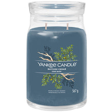 Yankee Candle Bayside Cedar Signature Candle