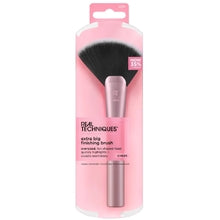 Real Techniques Cheek Extra Big Finishing Brush