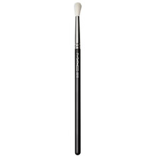 MAC Tapered Blending 221S Eye Shadow Brush Mini