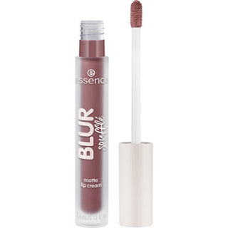 Essence Blur Soufflé Matte Lip Cream Pillow Talking