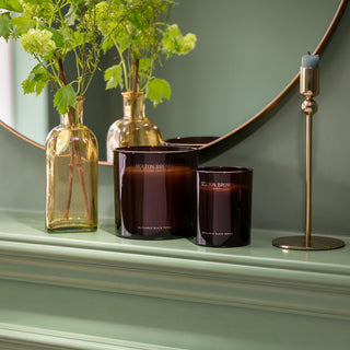 Molton Brown Re-charge Black Pepper Signature Candle