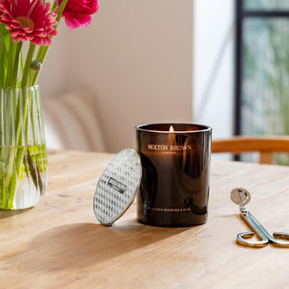 Molton Brown Delicious Rhubarb & Rose Signature Candle