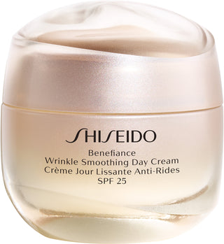Shiseido Benefiance Wrinkle Smoothing Day SPF25 | Cream