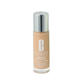 Clinique Beyond Perfecting Paraben-Free Matte Finish Liquid Foundation & Concealer 2-In-1 CN 18 Cream Whip *Tester