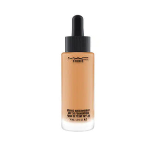 MAC Studio Waterweight Vitamin E Long Lasting Liquid Foundation