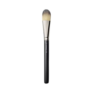 MAC Synthetic Foundation Brush 190