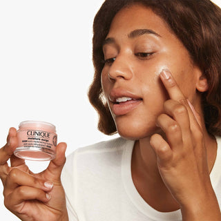 Clinique Moisture Surge Refreshing Oil-free Gel Cream
