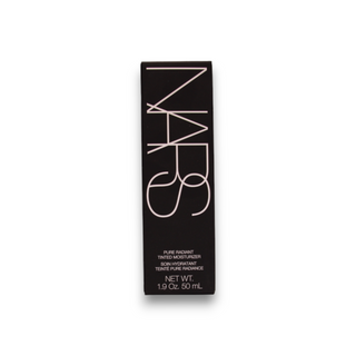 Nars Pure Radiant Cream Foundation
