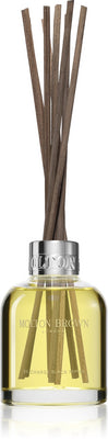 Molton Brown Black Pepper Re Charge Aroma Reeds Diffuser 150 150ml
