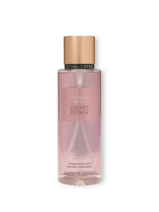 Victoria`s Secret Velvet Petals Scented Spray For Women